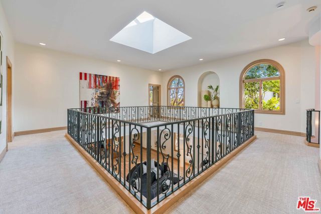 424 Marguerita Avenue, Santa Monica, CA 90402