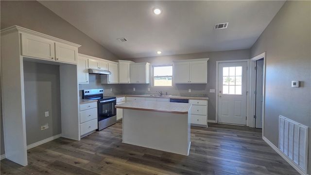 1296 County Road 3561, Clarksville, AR 72830