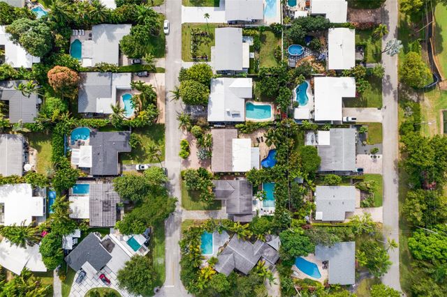 1731 NE 7th Ter, Fort Lauderdale, FL 33305