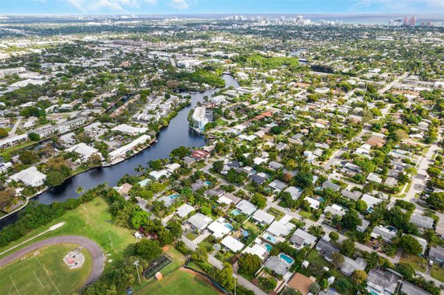 1731 NE 7th Ter, Fort Lauderdale, FL 33305