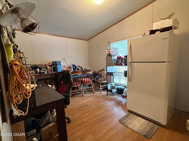 144 Serenity Lane, Anderson, MO 64831