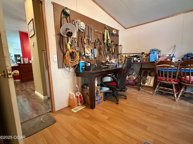 144 Serenity Lane, Anderson, MO 64831