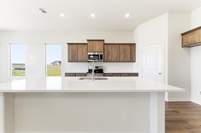 1030 County Road 200, Valley View, TX 76272