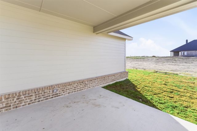 1030 County Road 200, Valley View, TX 76272