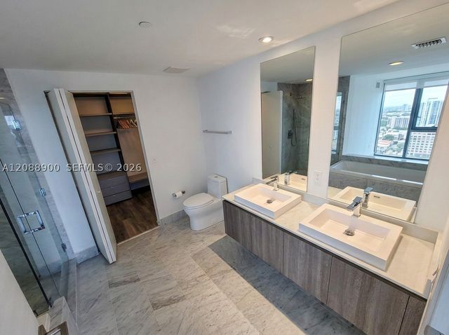 801 S Miami Ave 4108, Miami, FL 33130