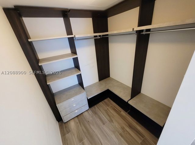 801 S Miami Ave 4108, Miami, FL 33130