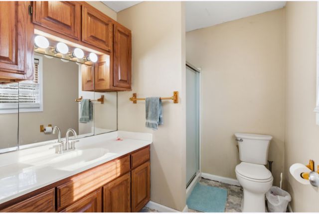 2009 New Deal Potts Rd, Portland, TN 37148