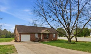 2009 New Deal Potts Rd, Portland, TN 37148
