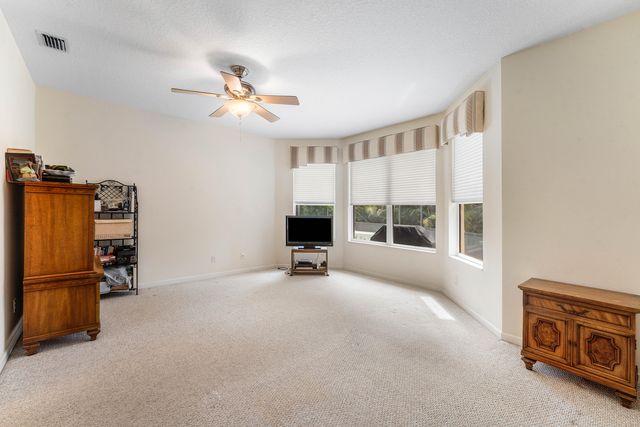4717 NW Winter Oak Court, Jensen Beach, FL 34957