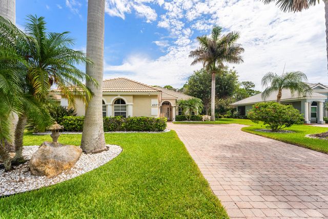 4717 NW Winter Oak Court, Jensen Beach, FL 34957