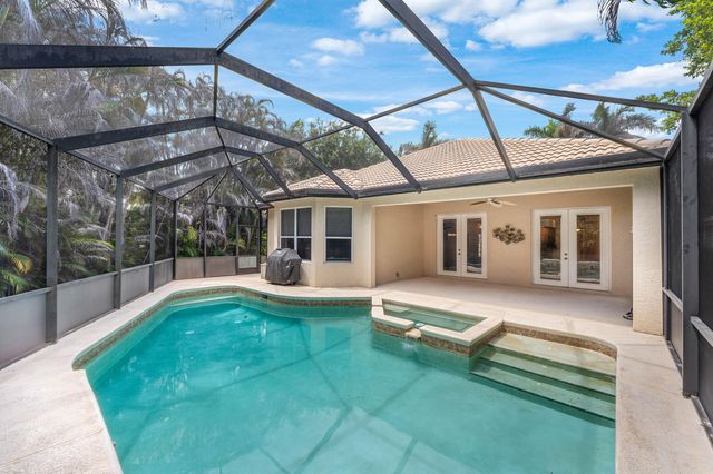 4717 NW Winter Oak Court, Jensen Beach, FL 34957