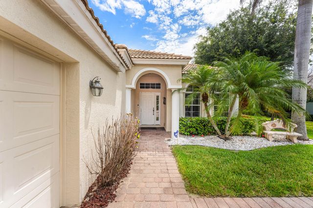 4717 NW Winter Oak Court, Jensen Beach, FL 34957