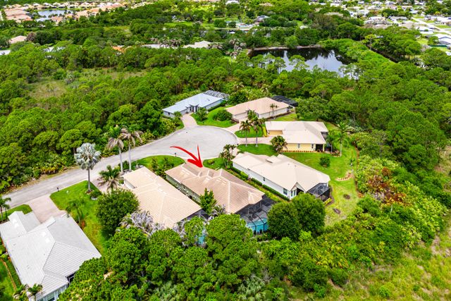 4717 NW Winter Oak Court, Jensen Beach, FL 34957