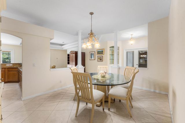 4717 NW Winter Oak Court, Jensen Beach, FL 34957