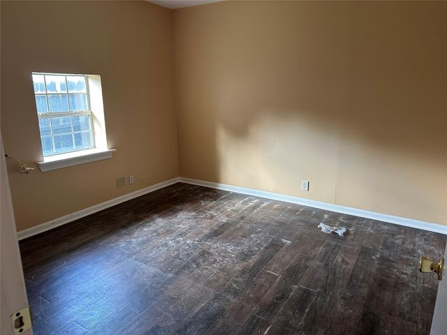 9334 Lomax Street, Houston, TX 77093