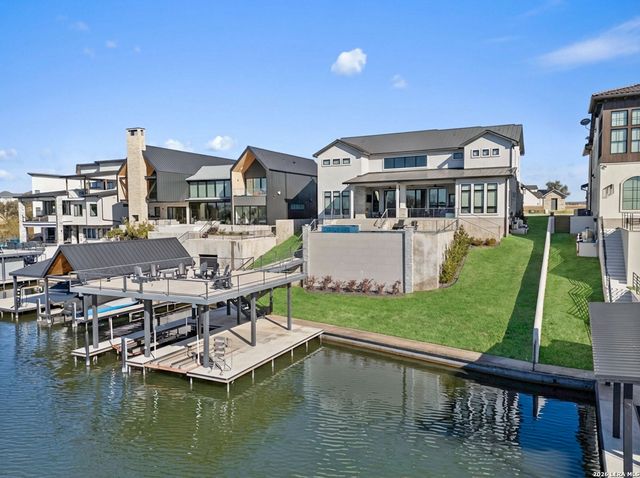 121 Houdini, Kingsland, TX 78639