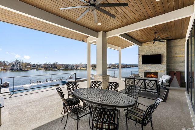 121 Houdini, Kingsland, TX 78639