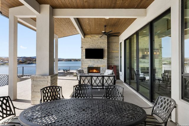 121 Houdini, Kingsland, TX 78639