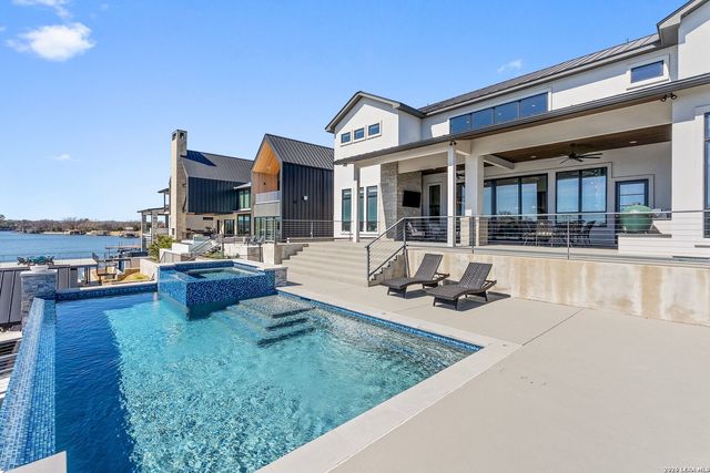 121 Houdini, Kingsland, TX 78639