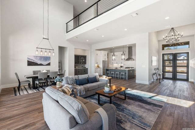 121 Houdini, Kingsland, TX 78639