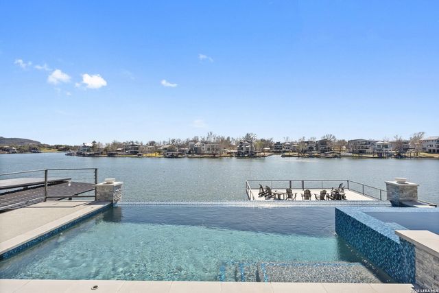 121 Houdini, Kingsland, TX 78639