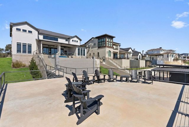 121 Houdini, Kingsland, TX 78639