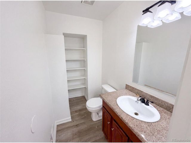 7141 S Webster St, Littleton, CO 80128