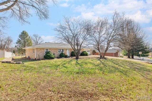 104 Rex Drive, Collinsville, IL 62234