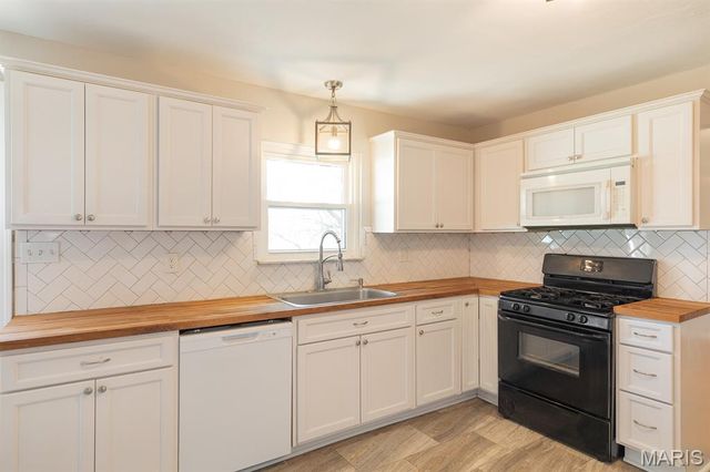 104 Rex Drive, Collinsville, IL 62234