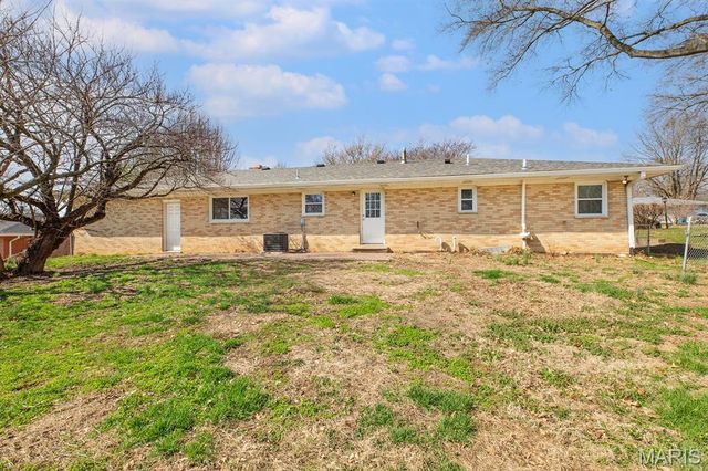 104 Rex Drive, Collinsville, IL 62234