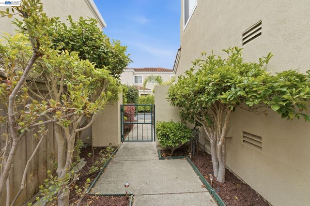 154 Asby Bay, Alameda, CA 94502