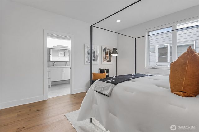 222 4th Avenue, Kirkland, WA 98033