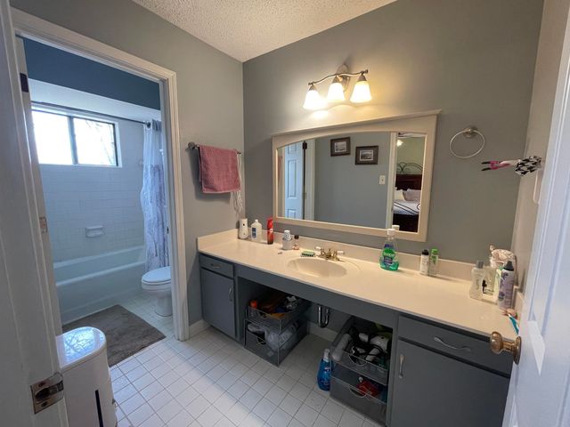 4580 SHADOWLAWN RD E, Bartlett, TN 38002