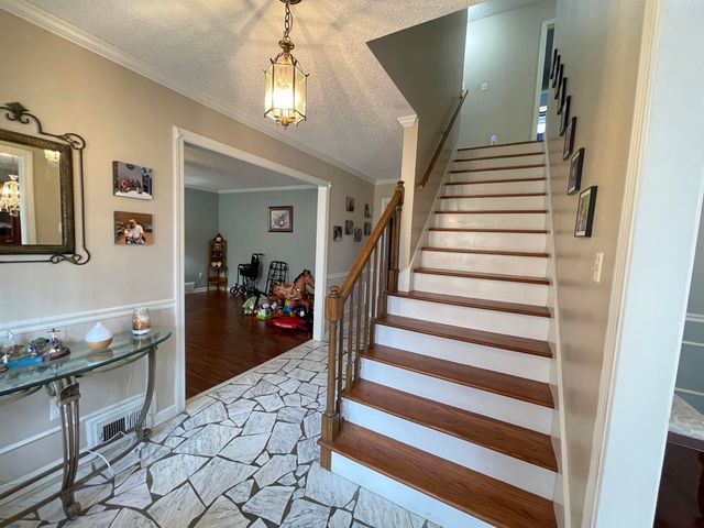 4580 SHADOWLAWN RD E, Bartlett, TN 38002