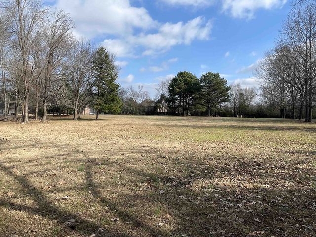 4580 SHADOWLAWN RD E, Bartlett, TN 38002