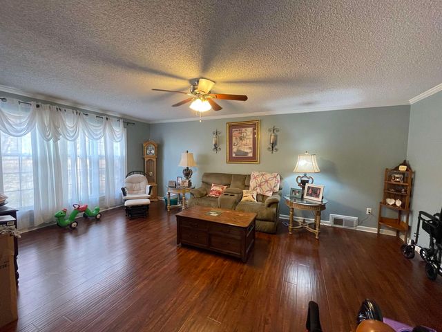 4580 SHADOWLAWN RD E, Bartlett, TN 38002