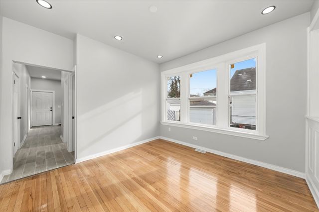 8633 S Union Avenue, Chicago, IL 60620