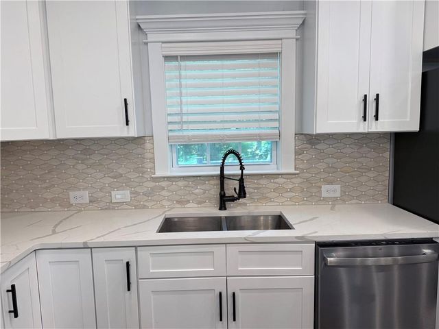 2103 Singer Way, Lithonia, GA 30058