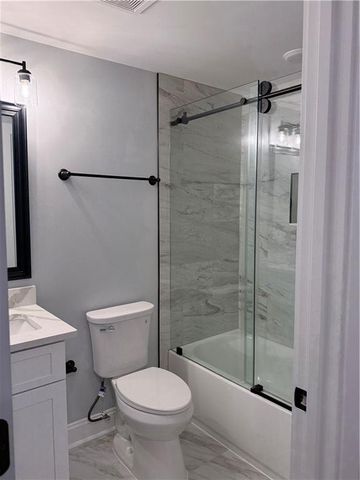 2103 Singer Way, Lithonia, GA 30058