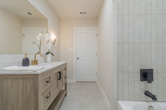 12056 Tallowood, San Antonio, TX 78245