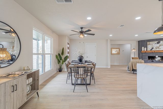 12056 Tallowood, San Antonio, TX 78245