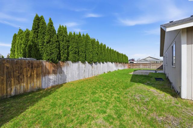 4614 Tamworth Ln, Pasco, WA 99301