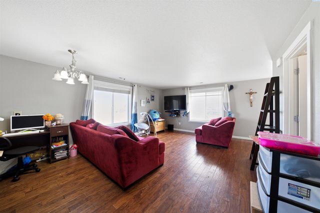 4614 Tamworth Ln, Pasco, WA 99301