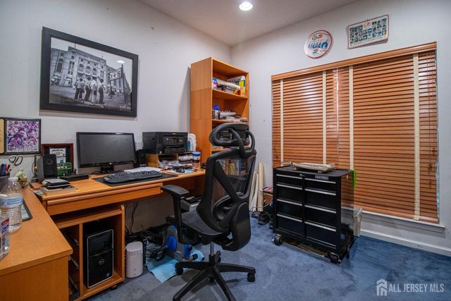 10 Sequoia Drive, South Brunswick, NJ 08810