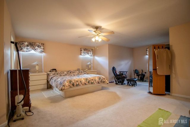 10 Sequoia Drive, South Brunswick, NJ 08810