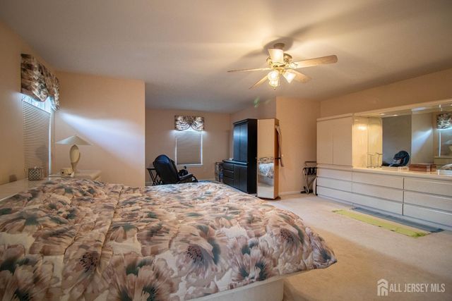 10 Sequoia Drive, South Brunswick, NJ 08810