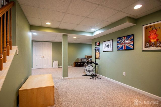 10 Sequoia Drive, South Brunswick, NJ 08810