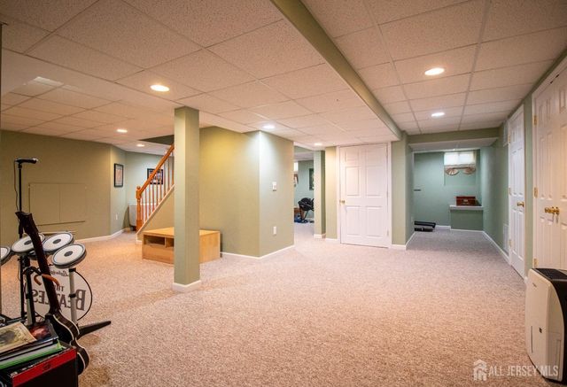 10 Sequoia Drive, South Brunswick, NJ 08810