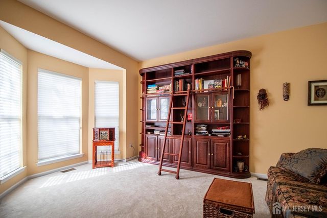 10 Sequoia Drive, South Brunswick, NJ 08810