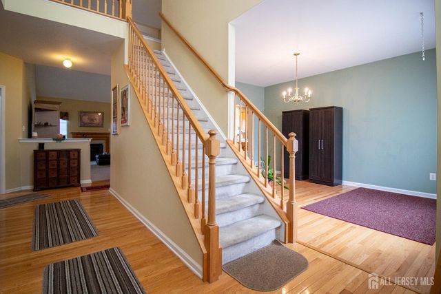 10 Sequoia Drive, South Brunswick, NJ 08810